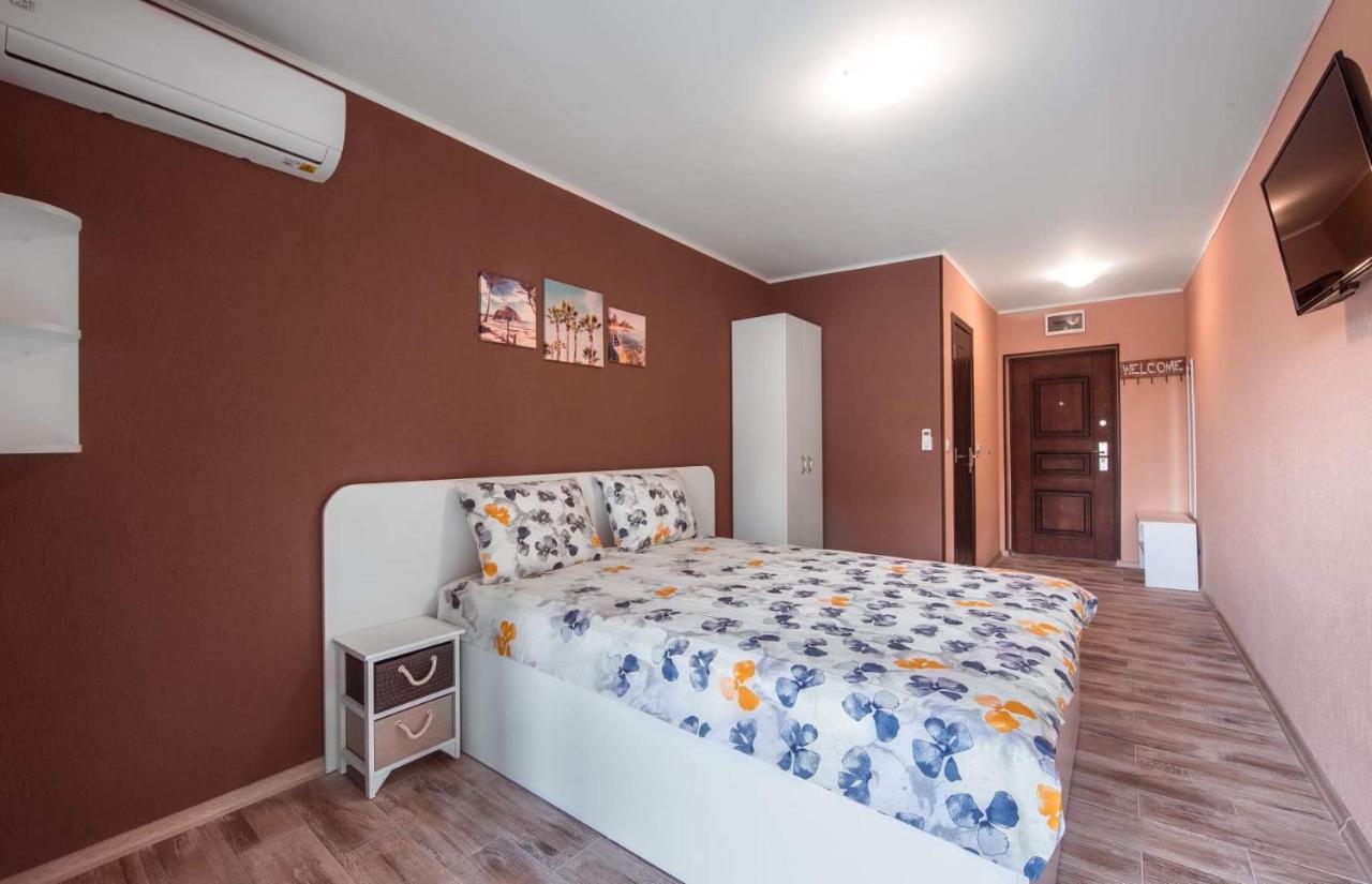 Garsonierele Alexandru Apartment Saturn Luaran gambar